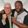 Heavyweight stars Gerry Cooney and Riddick Bowe meet up in Canastota.